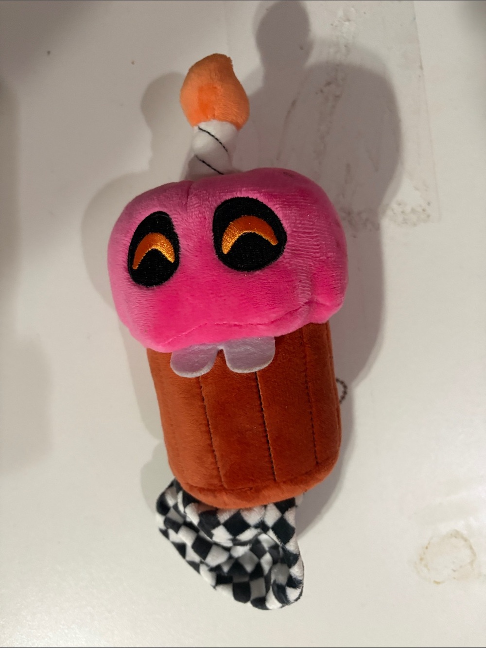 Youtooz Five Nights at Freddy's FNAF Cupcake Shoulder Rider Magnetic Plush